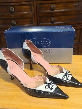 Joan & David Black and White Pointed Toe D'Orsay Pumps